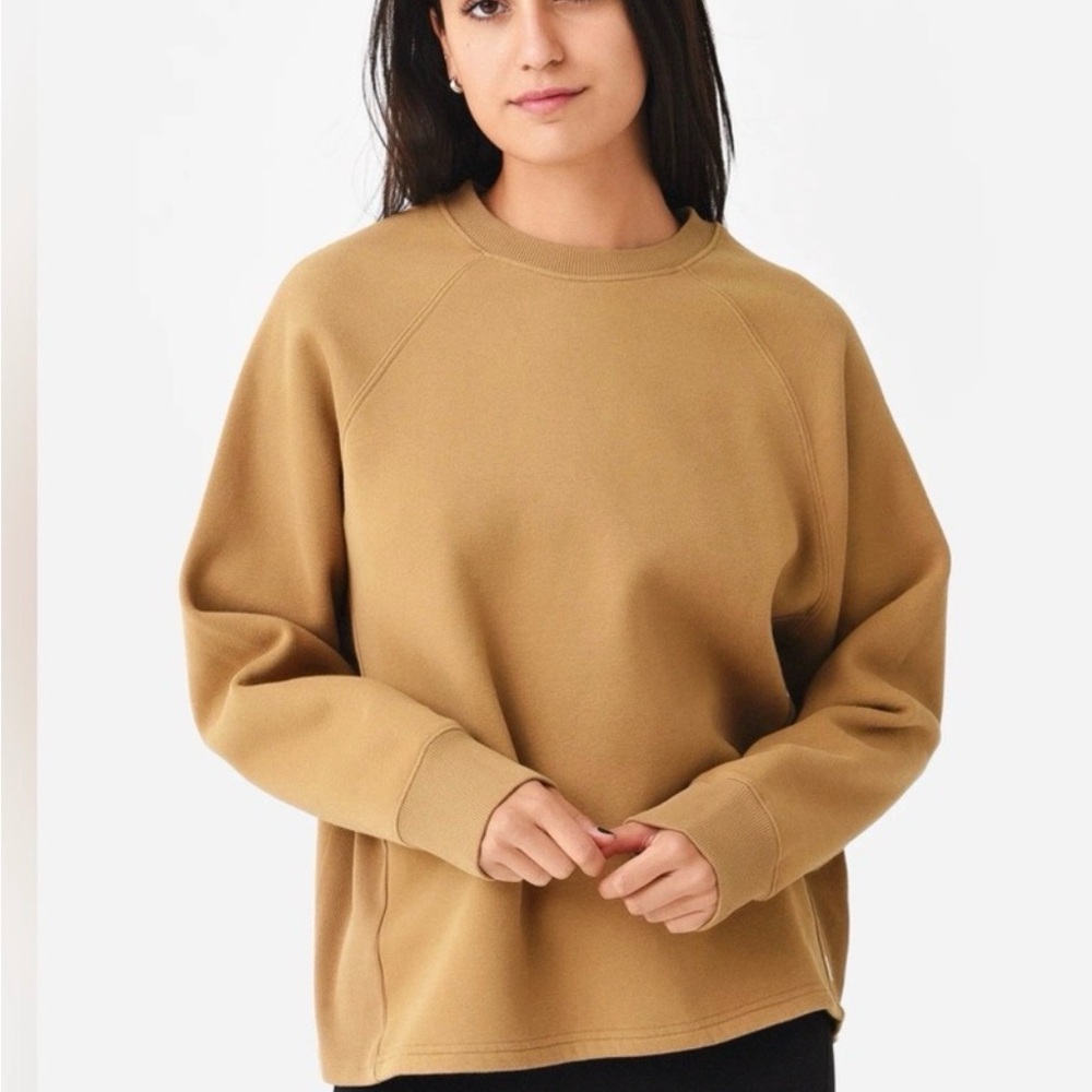 Vuori Tan Crewneck Sweatshirt